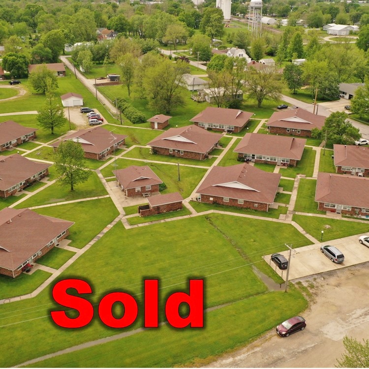 Shelbina Shelbyville Sold